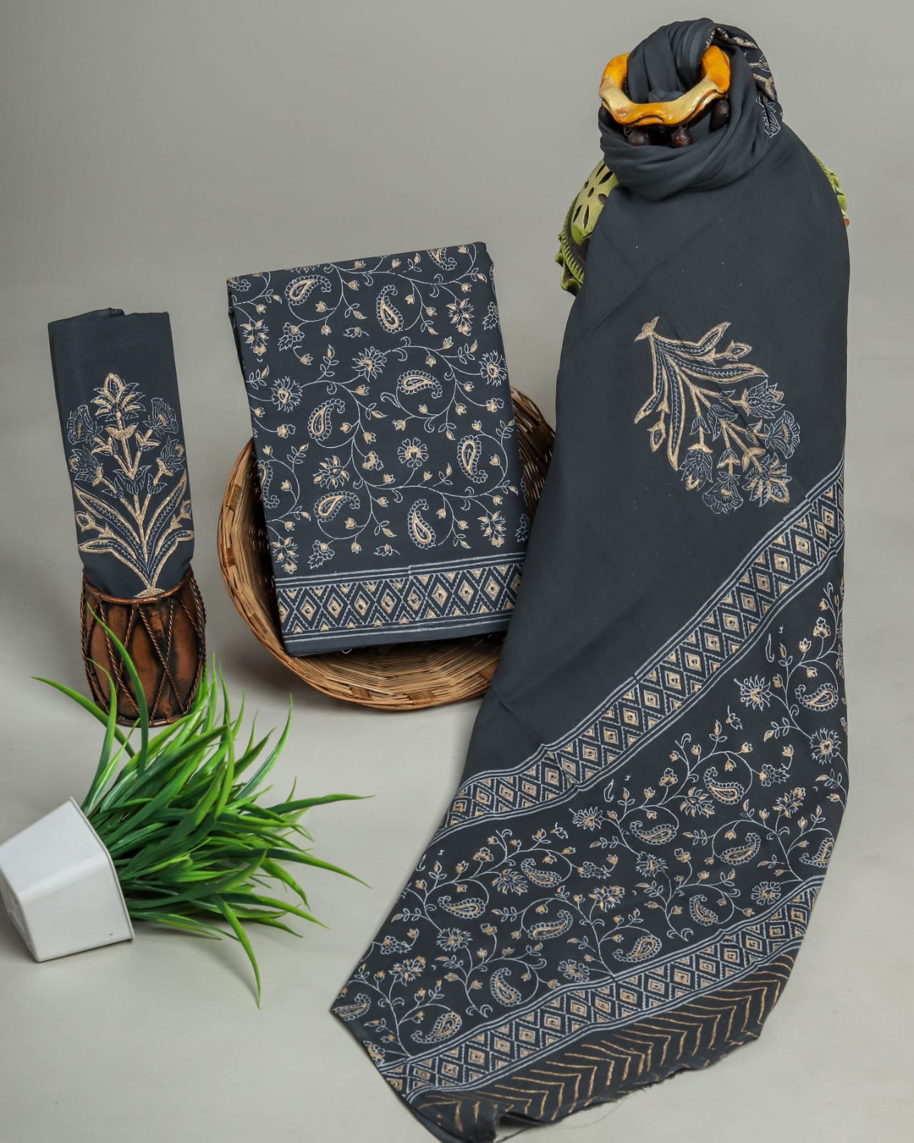 Wholesale Handblock Printed Cotton Mul Mul Suit Set with Mul Dupatta – Grey Color, Handcrafted in Rajasthan for Designers, Boutiques, and Bulk Orders